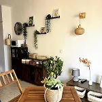 Modern & Sunny *
