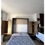 Modern & Sunny * קלפה