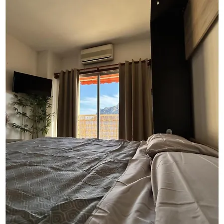 Modern & Sunny Appartement Calp