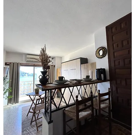 Modern & Sunny * Calp