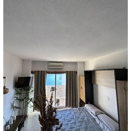Modern & Sunny Апартаменты *