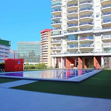 Modern & Sunny דירה *
